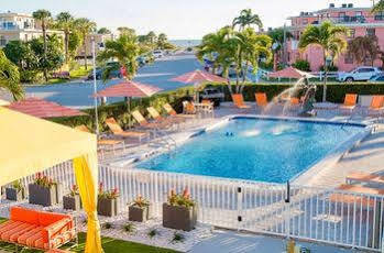 Florida Dolphin Motel Сейнт Пийт Бийч Екстериор снимка